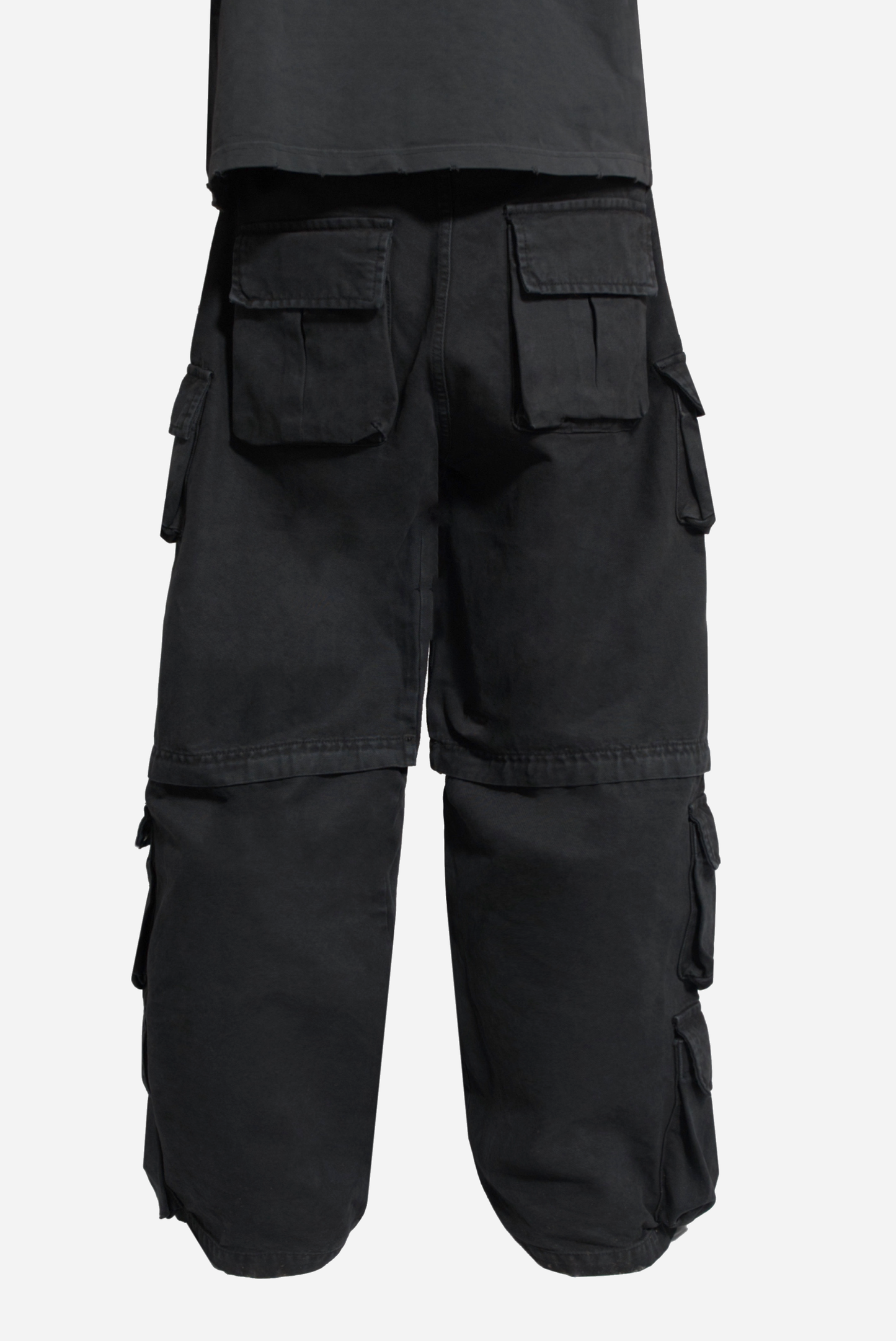 12-pocket Cargo washed black